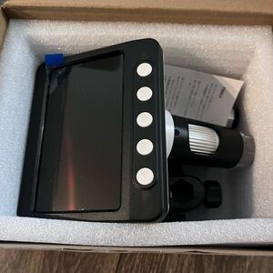 Black and White Digital Microscope